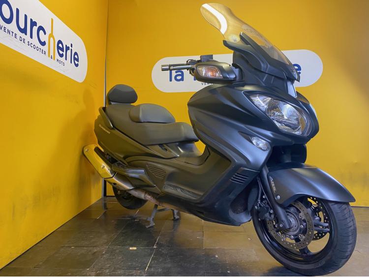 SUZUKI BURGMAN 650