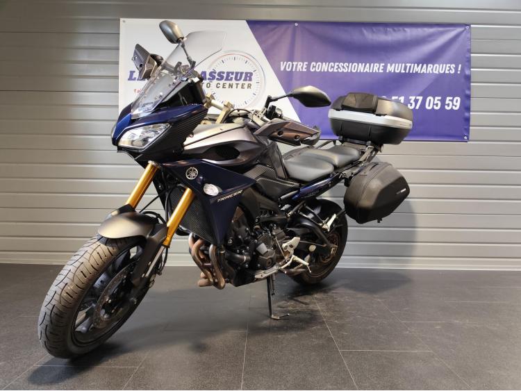 YAMAHA TRACER 9