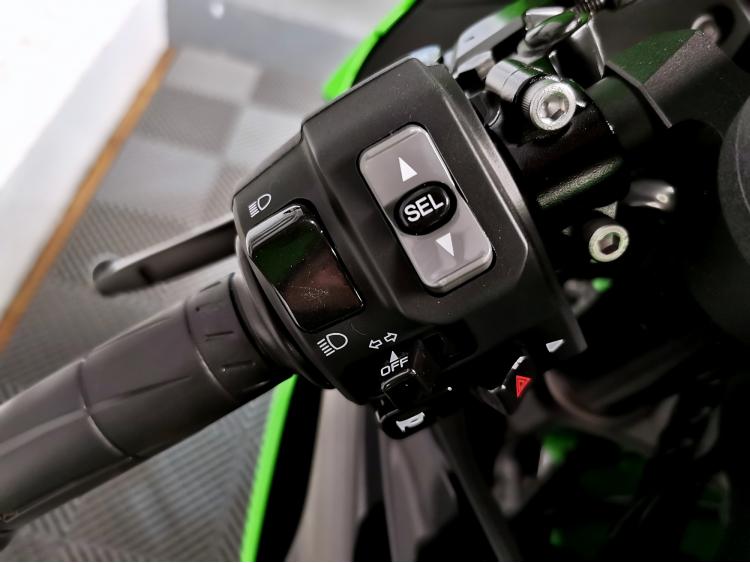 KAWASAKI ZX-6R 636 - Ninja ZX6 R ZX6R - 1ERE MAIN
