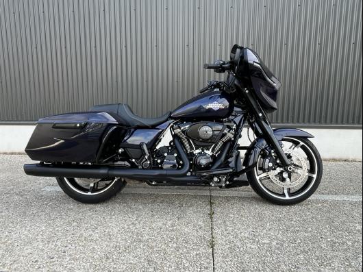 HARLEY-DAVIDSON TOURING STREET GLIDE 1923