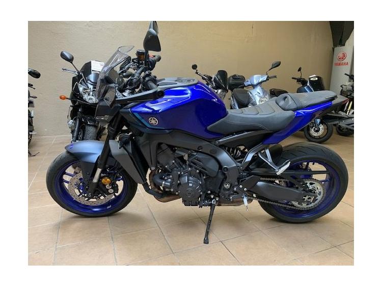YAMAHA MT-09  Y-AMT