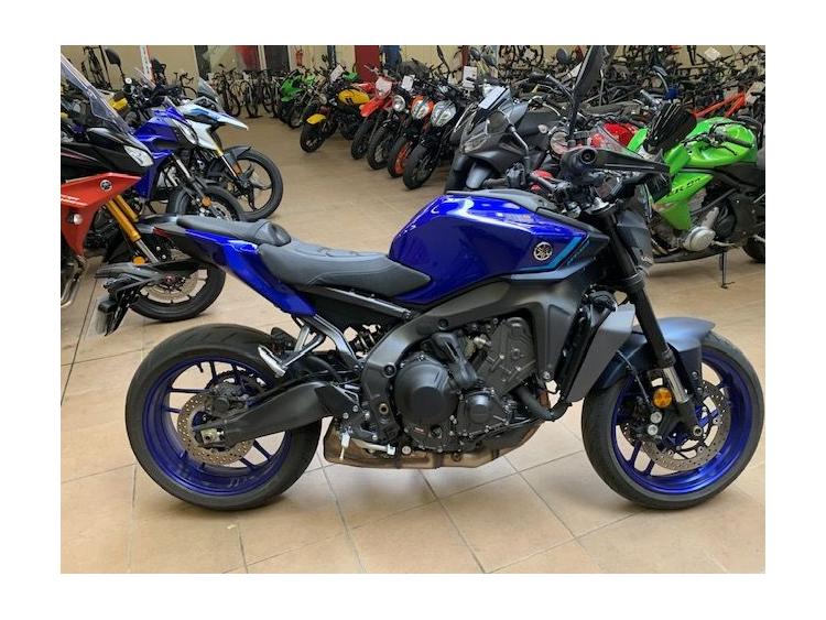 YAMAHA MT-09  Y-AMT