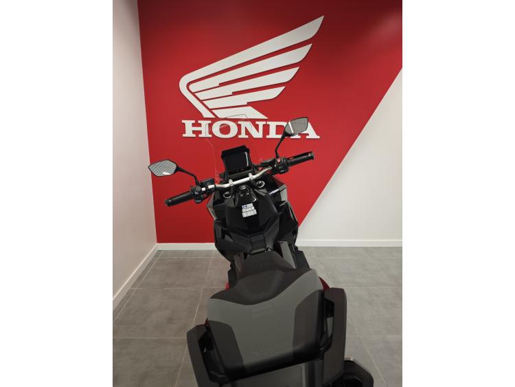 HONDA X-ADV 750 DCT