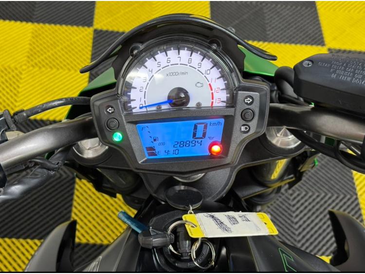 KAWASAKI ER-6N 650cc  35kW