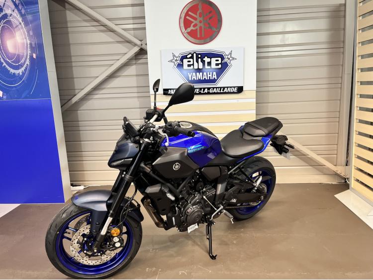 YAMAHA MT-07