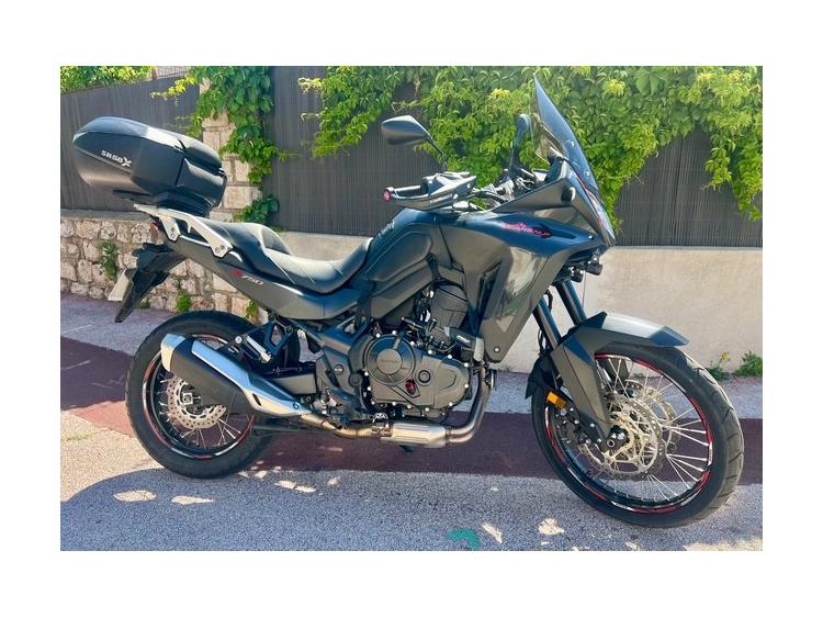 HONDA TRANSALP 750