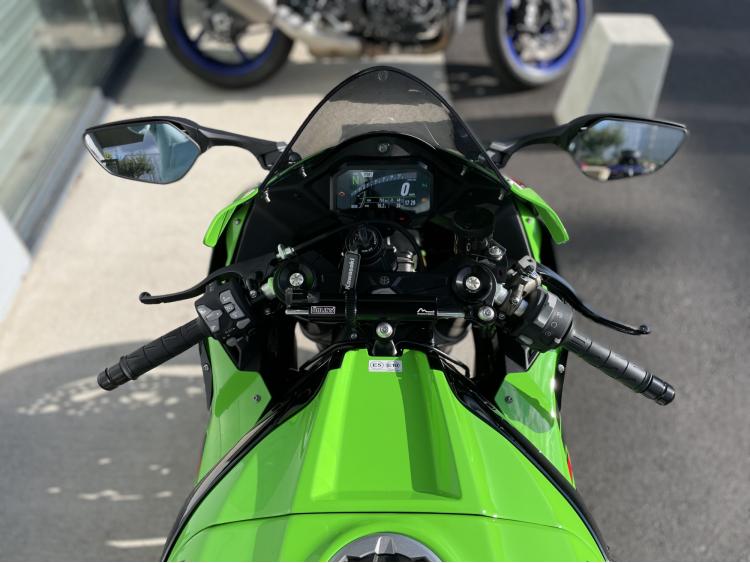 KAWASAKI ZX-10R