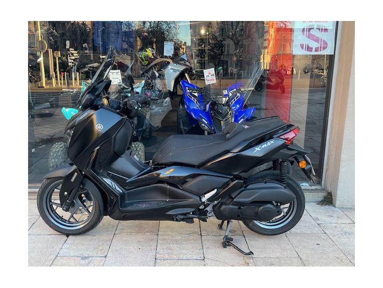 YAMAHA X-MAX 125 TECH MAX