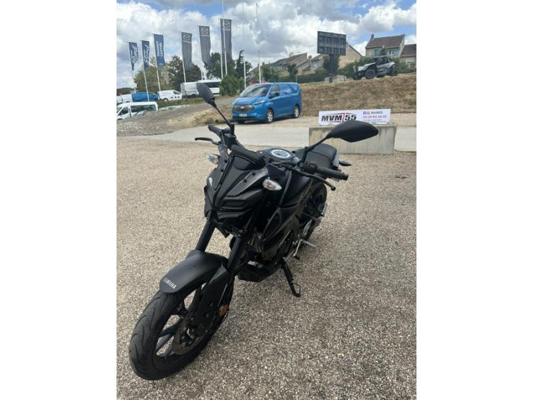 YAMAHA MT-125 ABS