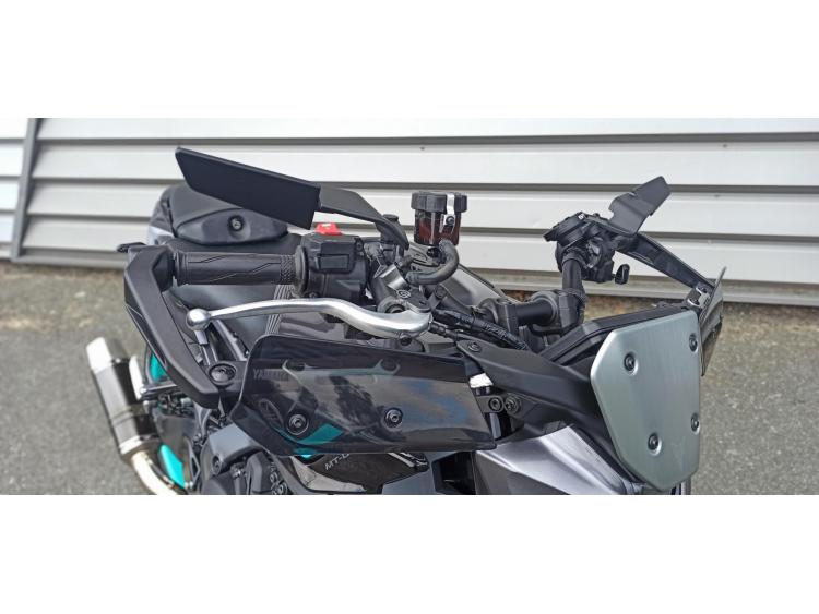 YAMAHA MT-09  Y-AMT