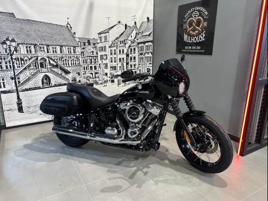 HARLEY-DAVIDSON SOFTAIL STREET BOB 1868