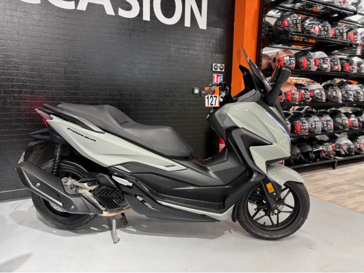 HONDA FORZA 125