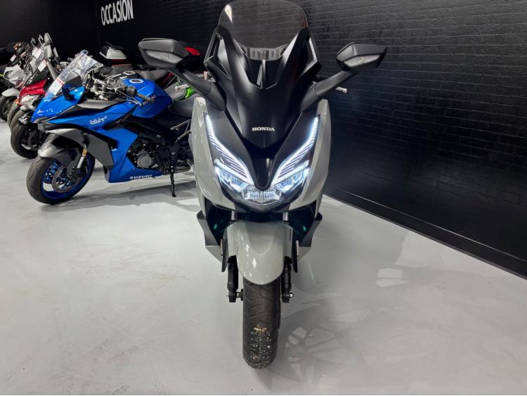HONDA FORZA 125