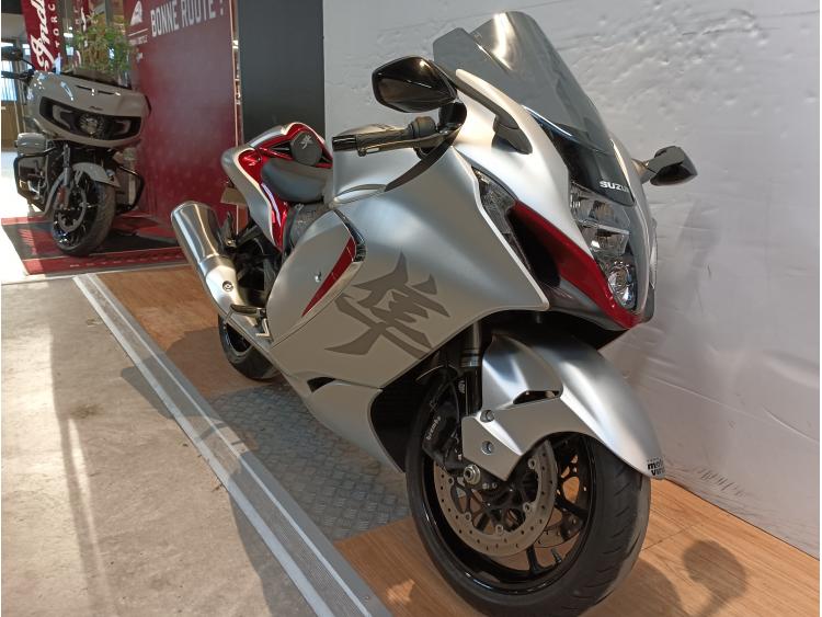 SUZUKI GSX 1300 R HAYABUSA