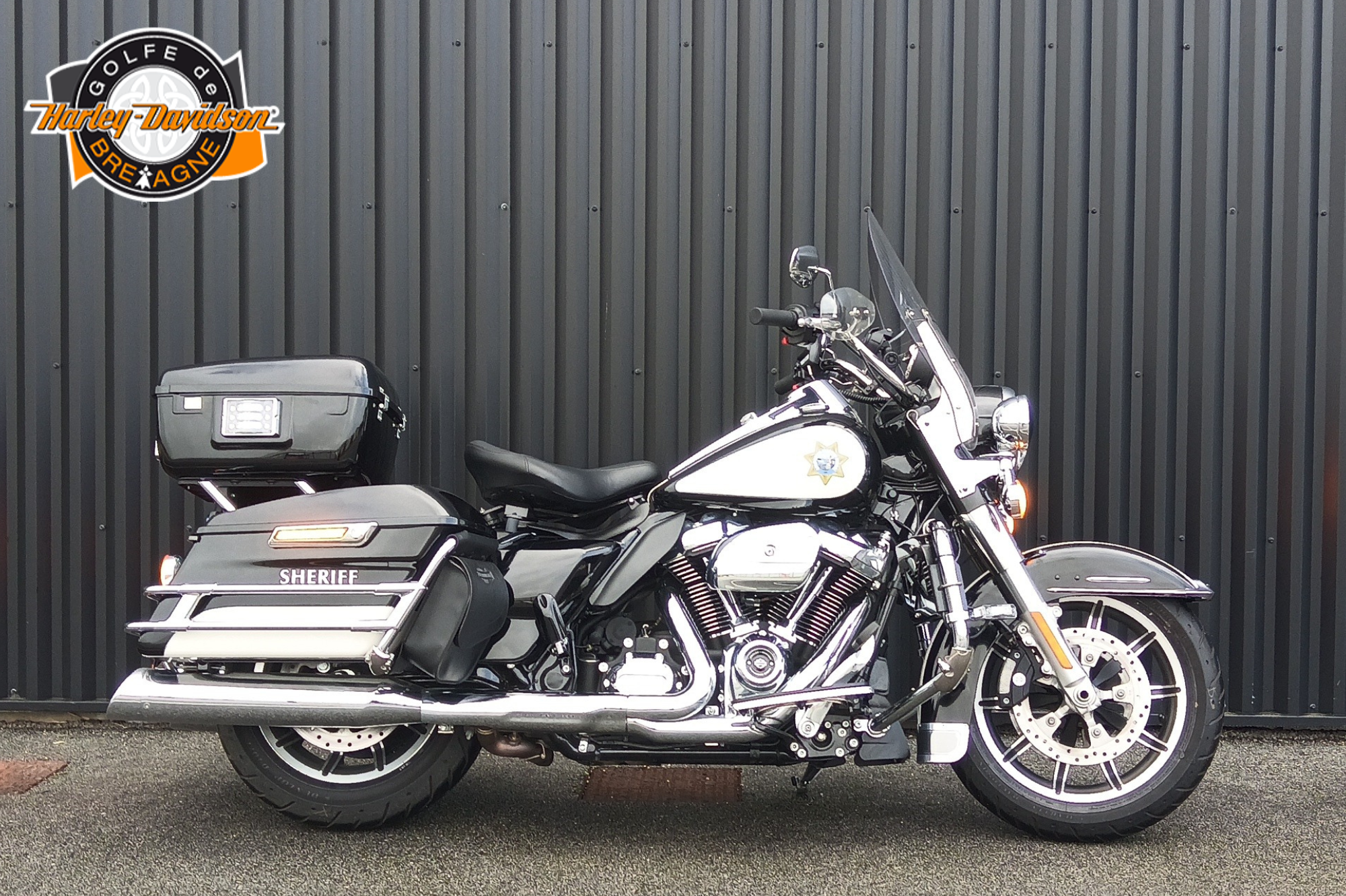 HARLEY-DAVIDSON TOURING ROAD KING 1868 POLICE