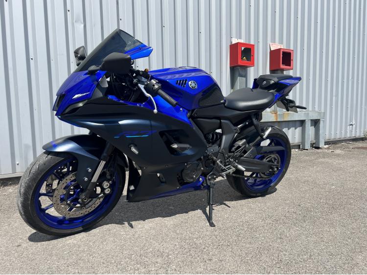 YAMAHA YZF-R7 (A PARTIR DE 145/€/MOIS)