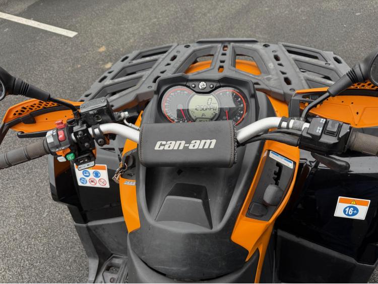 CAN-AM OUTLAND MAX XTP