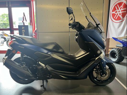 YAMAHA NMAX 125