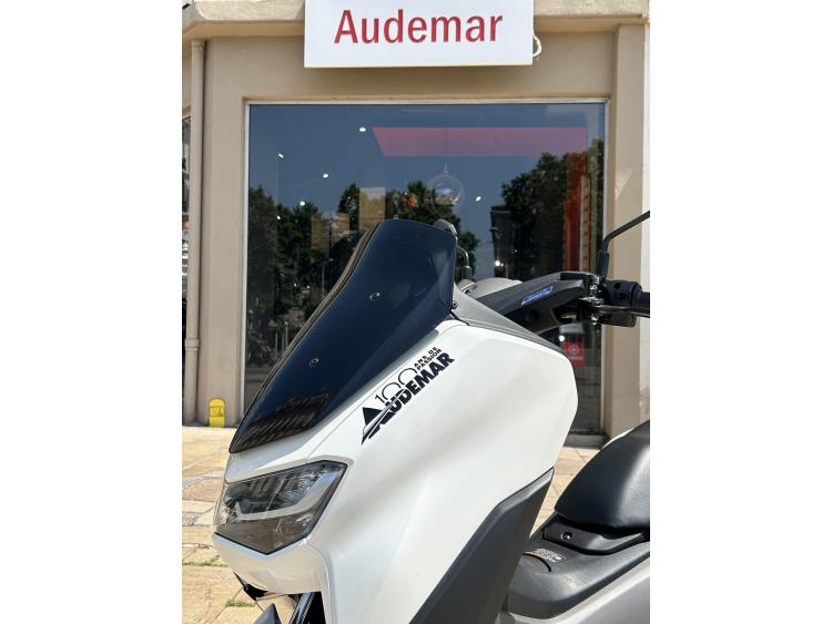 YAMAHA NMAX 125