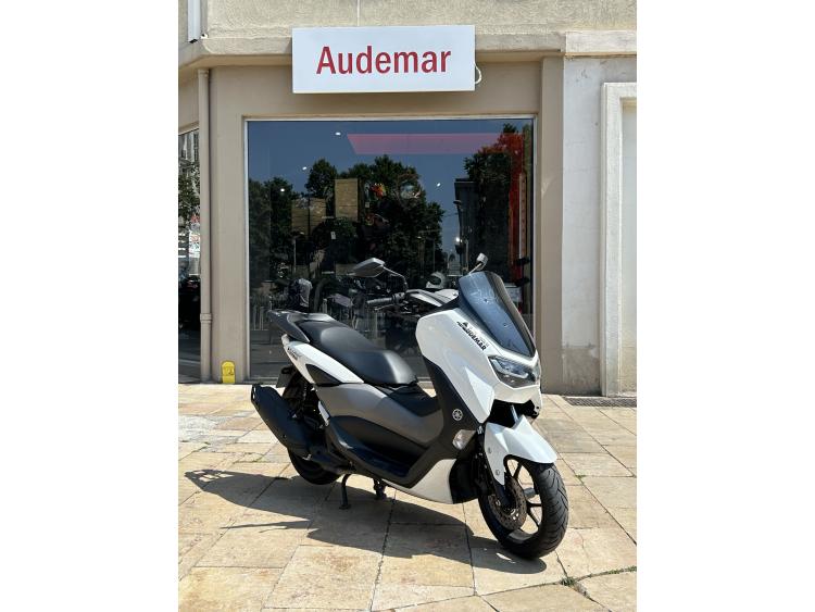 YAMAHA NMAX 125