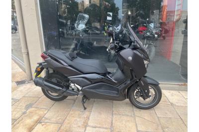 YAMAHA XMAX 300 Tech Max