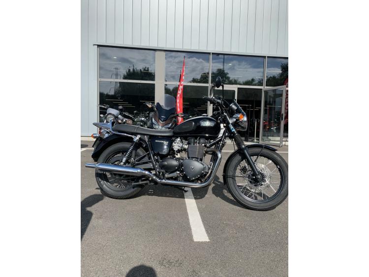 TRIUMPH BONNEVILLE 865 T100