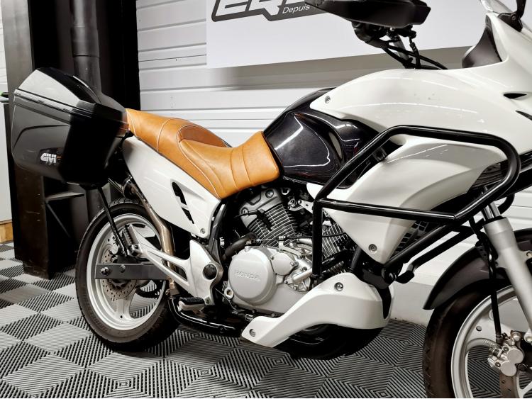 HONDA XL 125 VARADERO DELUXE