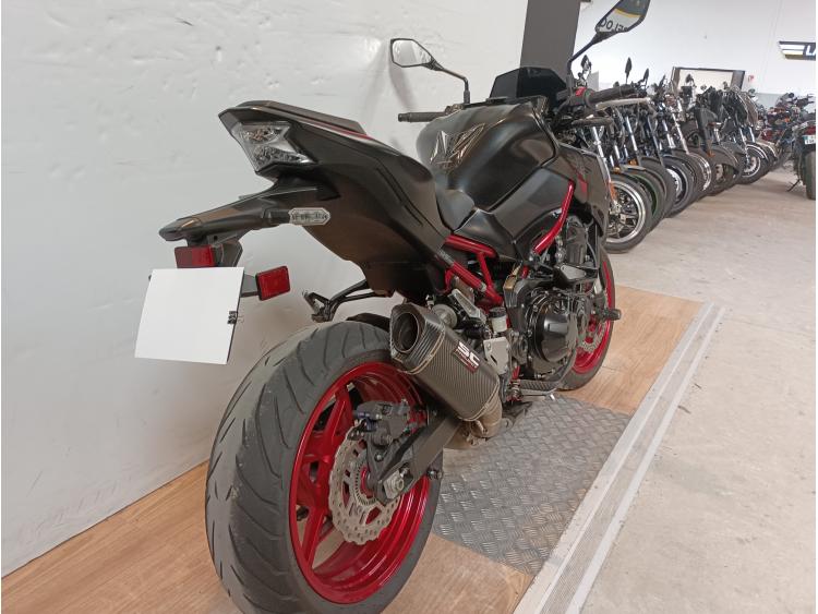 KAWASAKI Z 900