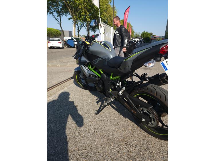 KAWASAKI Z-125