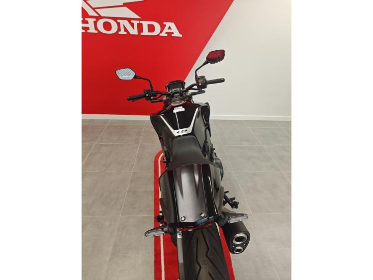 HONDA CB 1000 R