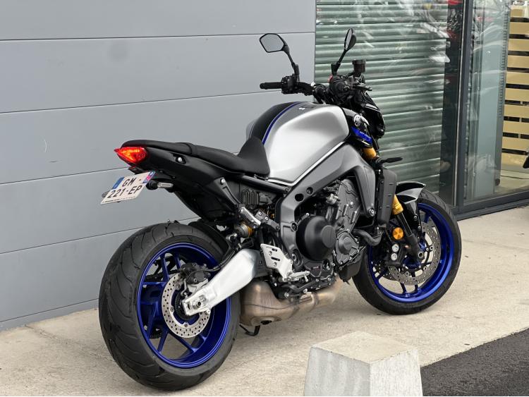 YAMAHA MT-09 SP