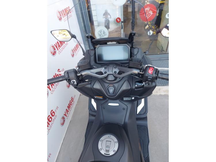 YAMAHA XP T-MAX 560