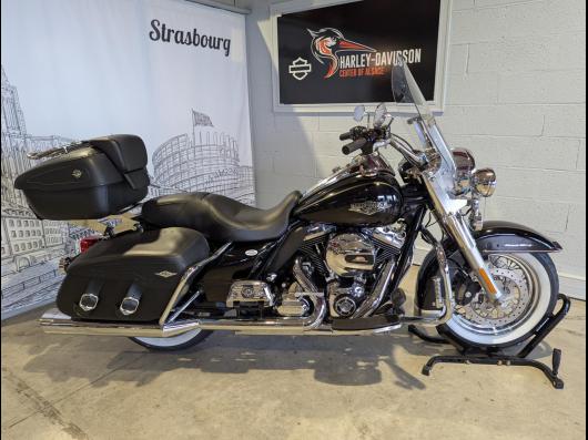 HARLEY-DAVIDSON TOURING ROAD KING 1690 CLASSIC