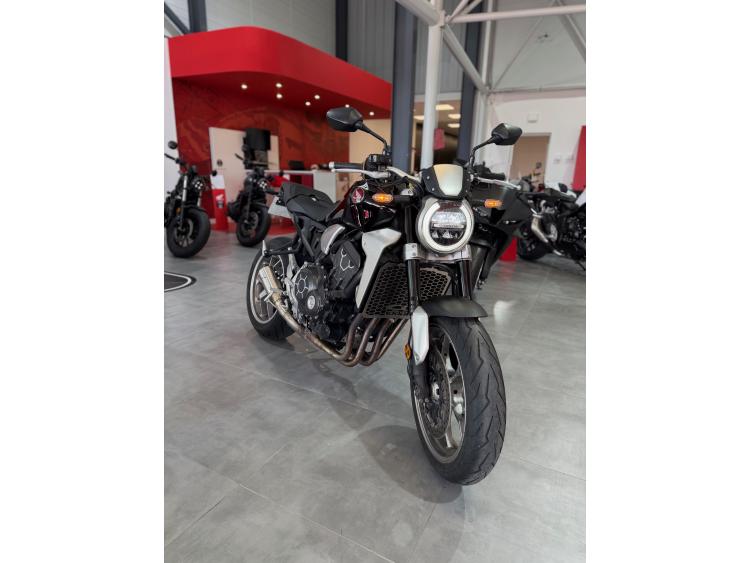 HONDA CB 1000 R