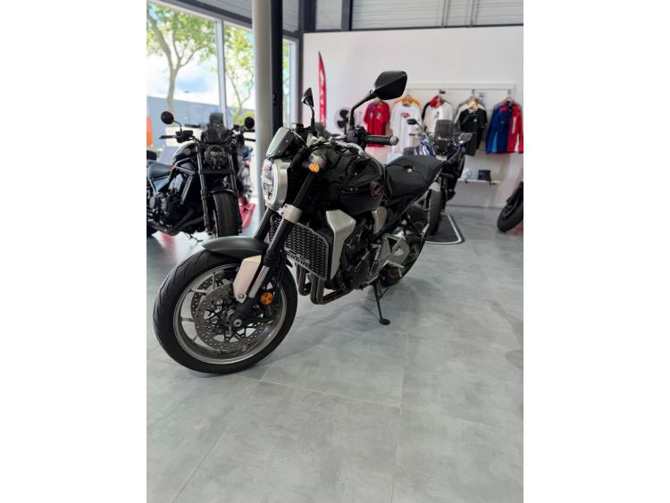 HONDA CB 1000 R