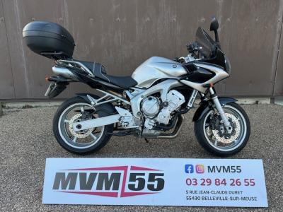 YAMAHA FZ6 600 FAZER