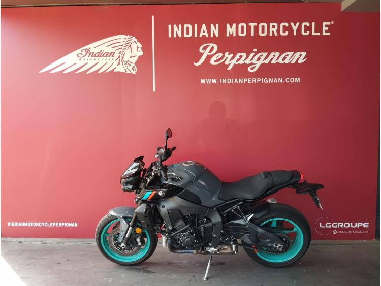 YAMAHA MT-10