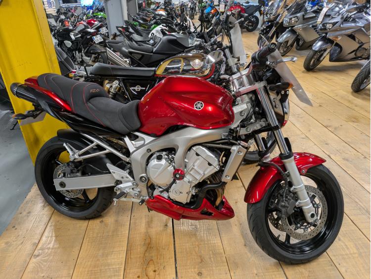 YAMAHA FZ6 (98CV) 4900 KMS 