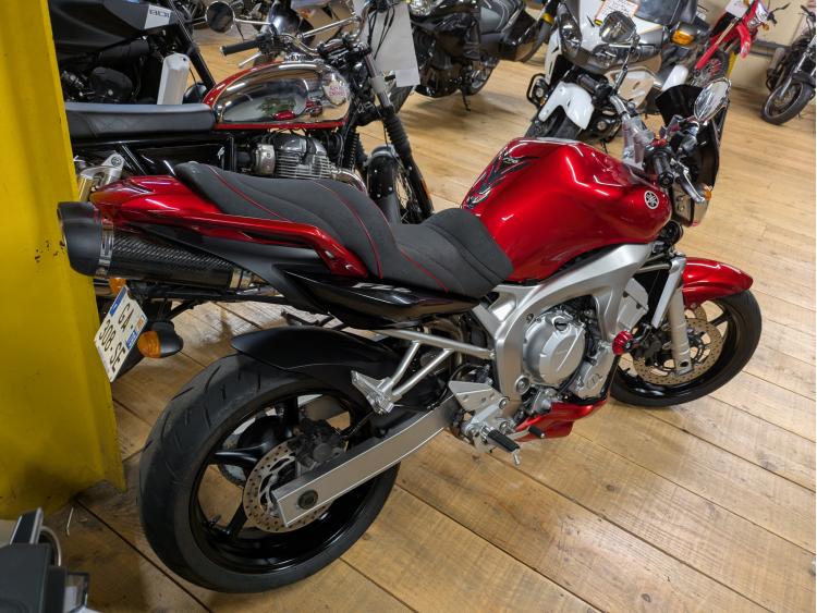 YAMAHA FZ6 (98CV) 4900 KMS 