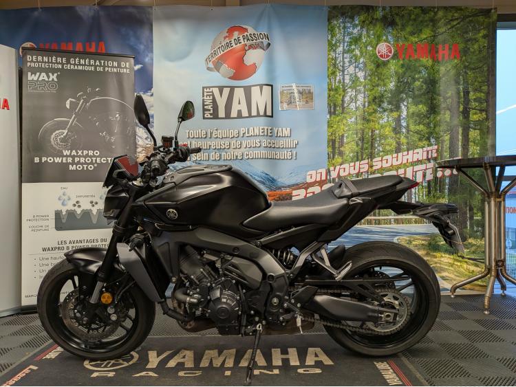YAMAHA MT-09  Y-AMT GARANTIE CONSTRUCTEUR SEPTEMBRE 2026