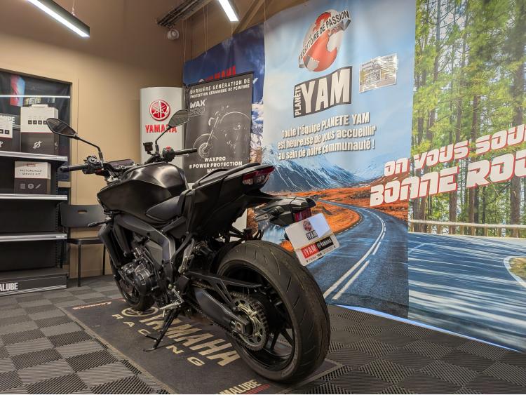 YAMAHA MT-09  Y-AMT GARANTIE CONSTRUCTEUR SEPTEMBRE 2026