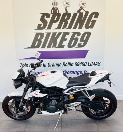 TRIUMPH STREET TRIPLE 765 RS