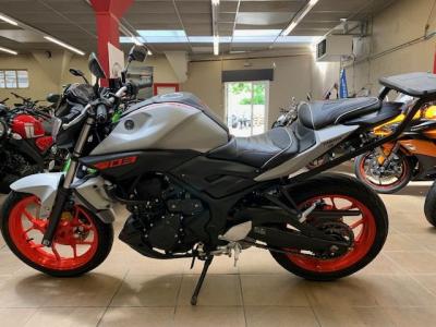 YAMAHA MT-03
