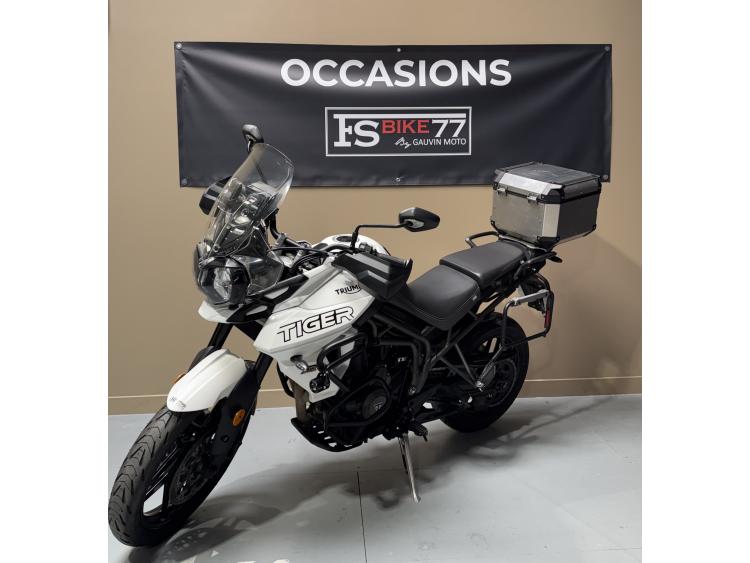 TRIUMPH TIGER 800 XRX