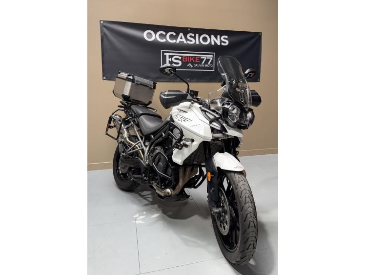 TRIUMPH TIGER 800 XRX