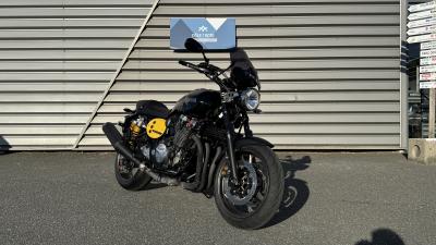 YAMAHA XJR 1300