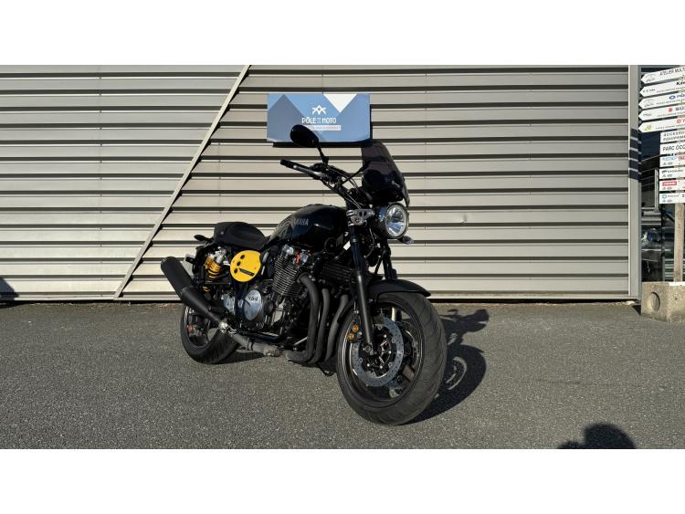 YAMAHA XJR 1300
