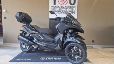 YAMAHA TRICITY 300