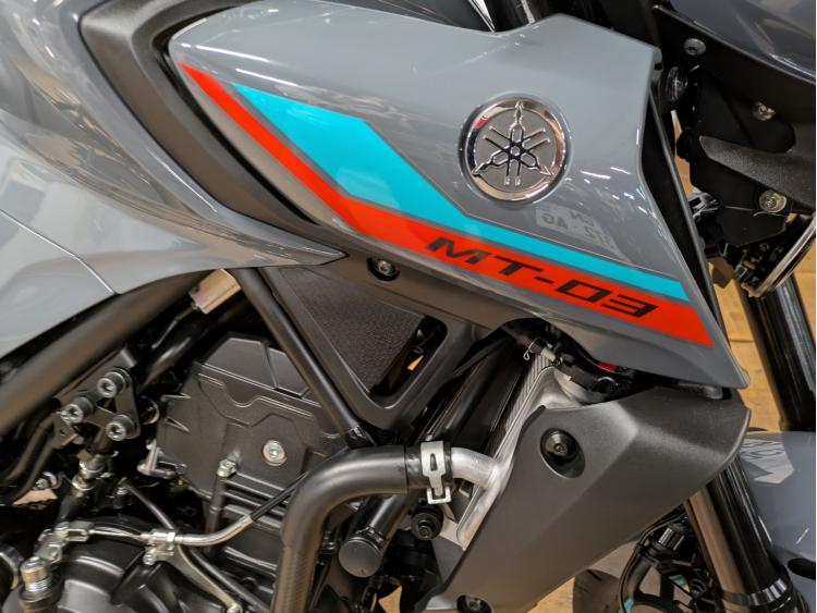 YAMAHA MT-03