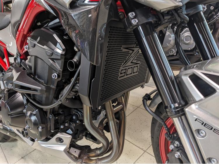 KAWASAKI Z 900